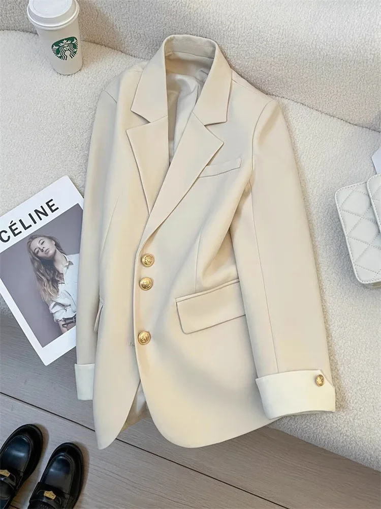 Sheena - Schicker und Zeitloser Blazer mit Goldenen Knopfdetails für Herbst für Damen