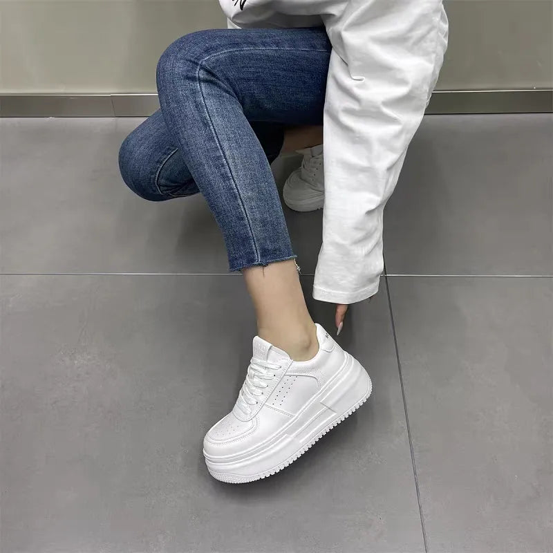 Zephanie - Ganz Weiße Freizeit-Sneakers - Plateau-Stil