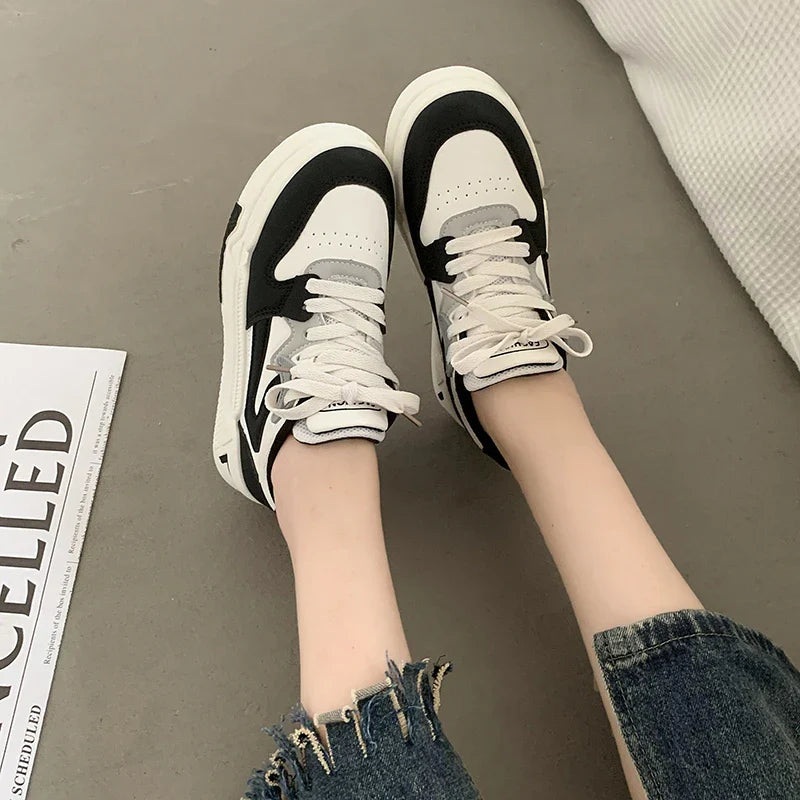 Myka - Trendige Freizeit-Sneakers - Plateau-Stil