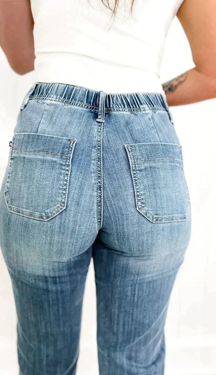 Fleur – Vielseitige Denimhose für Damen