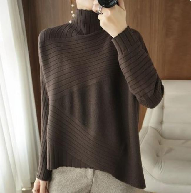 Celina - Lässiger Damen-Rollkragenpullover